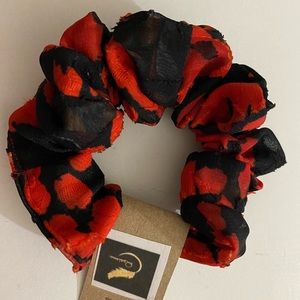 Scrunchy multicolored 4 for $3